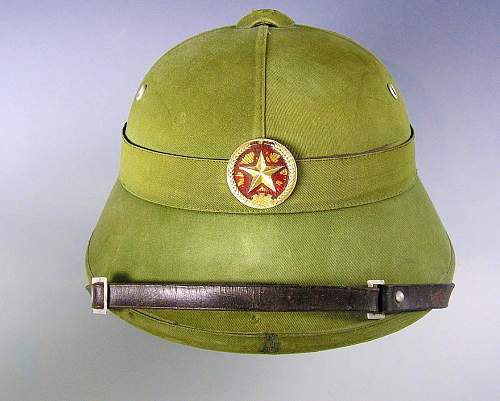 Unusual Pith helmet