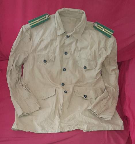 Viet Cong Black cloth and NVA uniform for opinion !