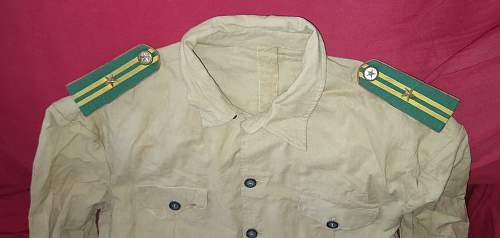 Viet Cong Black cloth and NVA uniform for opinion !