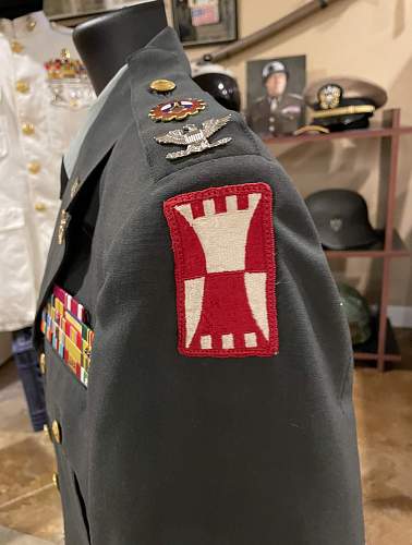 Incredible Marine/Army uniforms