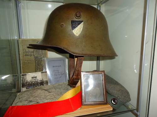 Reichswehr Headgear used in the Field