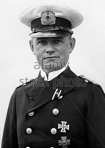 RM-Reichsmarine Headgear in Period Photos