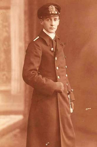 RM-Reichsmarine Headgear in Period Photos