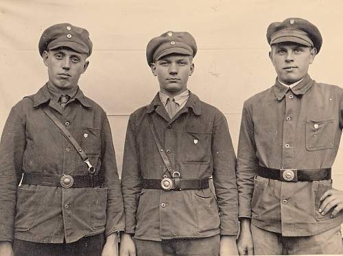 Freikorps &amp; Paramilitary Headgear (non-ShB)
