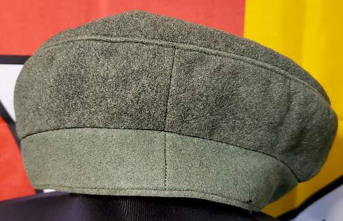 Homage to the 1919 pattern field cap....simple but nice