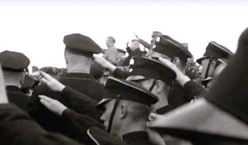 Freikorps &amp; Paramilitary Weimar Headgear in Period Photographs