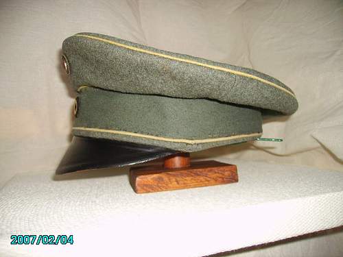 bringing back to life a Reichswehr Infantry cap