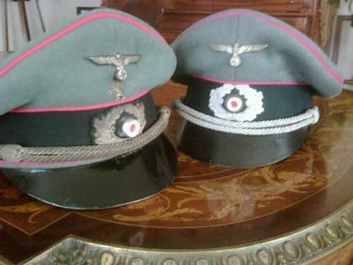 The evolution of the Army Service Cap 1900 to 1945l