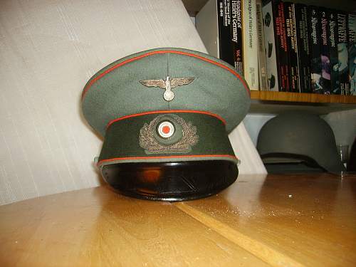 The evolution of the Army Service Cap 1900 to 1945l