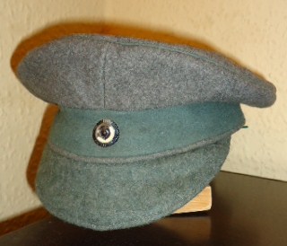 Homage to the 1919 pattern field cap....simple but nice