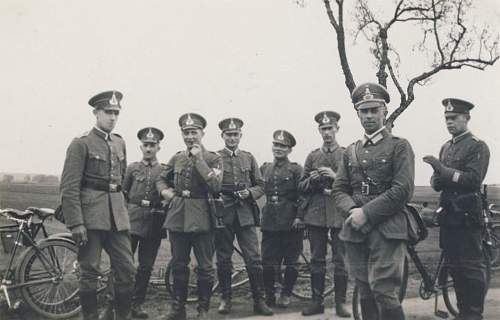 Die Reichswehr Im Bild: Infantry Regiment 17