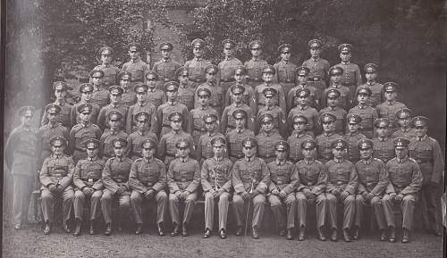 Die Reichswehr Im Bild: Infanterie Regiment 15: Regimental Staff Company