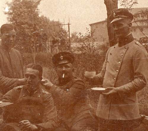 Freikorps &amp; Paramilitary Weimar Headgear in Period Photographs