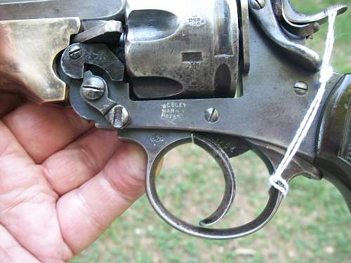 1915 Webley Mark VI w/Bayonet