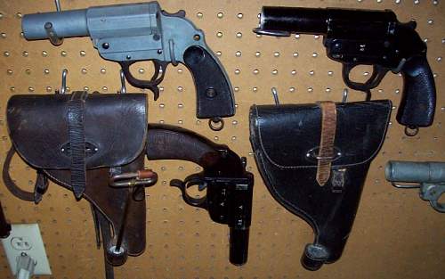 German Signal Pistols