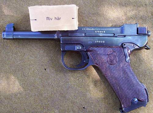 Swedish M40 Pistol 'LAHTI'