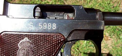 Swedish M40 Pistol 'LAHTI'