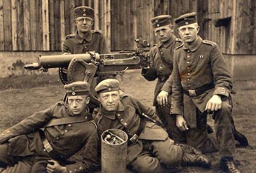 Ww1 mg 08