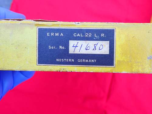 Erma Werke LA-22 pistol with box