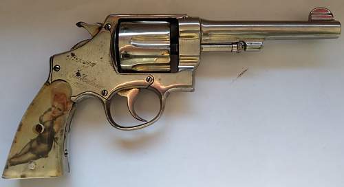 WWII USMC Vet Norman Sutherland Jr's S&amp;W M1917 Revolver w/sweetheart grips!