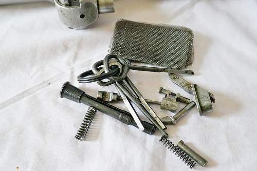 Bren gun  gas plug keys