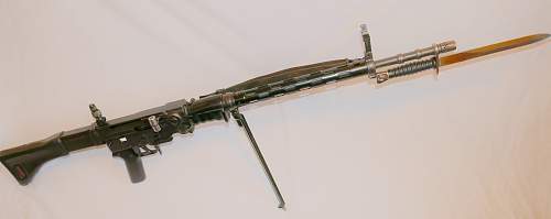 Swiss Sturmgewehr 57 battle rifle
