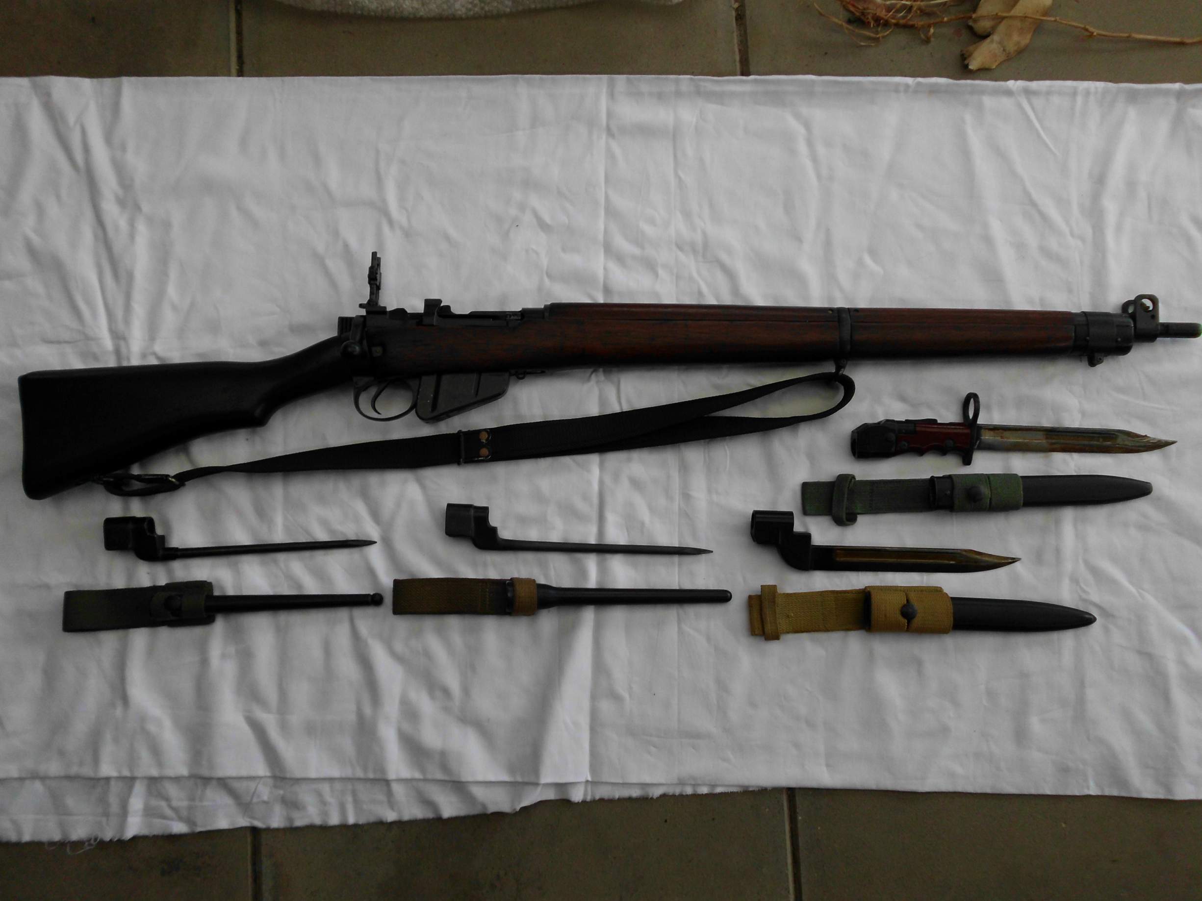 WW2 German, Soviet, Allied militaria, uniforms, awards, weapons