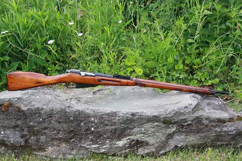 '42 Izhevsk ex-Sniper. Perhaps my restoration project?