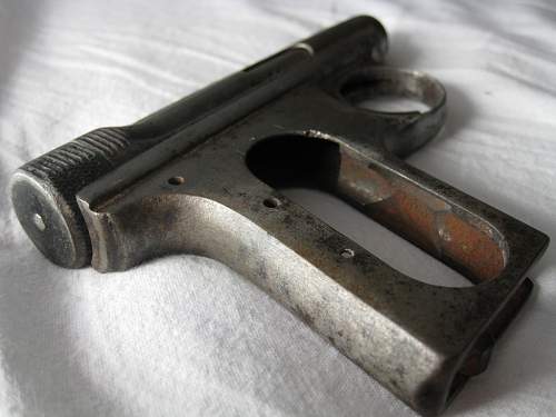 J.P Sauer &amp; Sohn, suhl Cal. 6.35 pistol found.