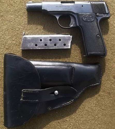 Walther Model 4 (Police Issue)