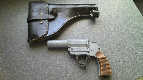 Walther M34 Zinc flare gun with wood grips.