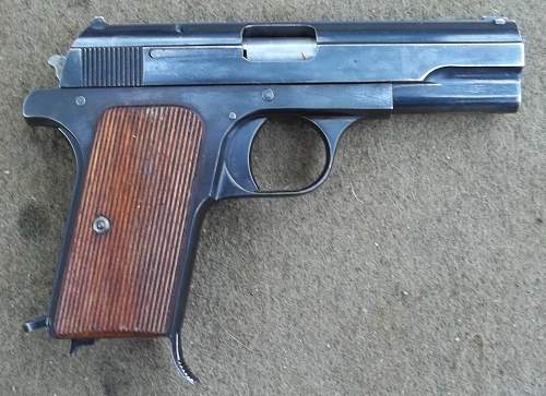 Hungarian M-37 Pistol