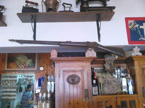 Unkown rifle,, Probably British. Need help.