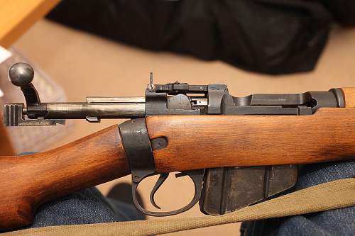 Help with Lee Enfield  no.4 Rifle.