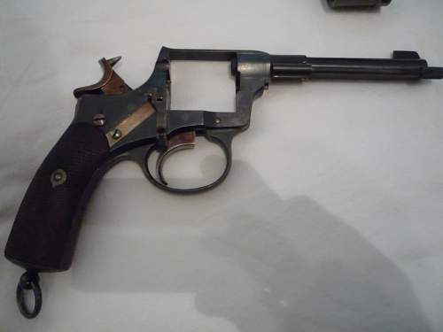 Swedish M87 revolver question