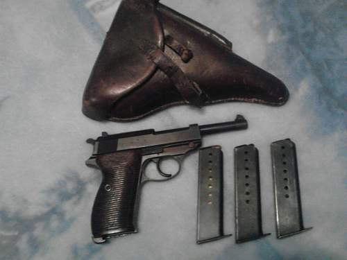 Vet Bring back P38 Pistol and holster and extras