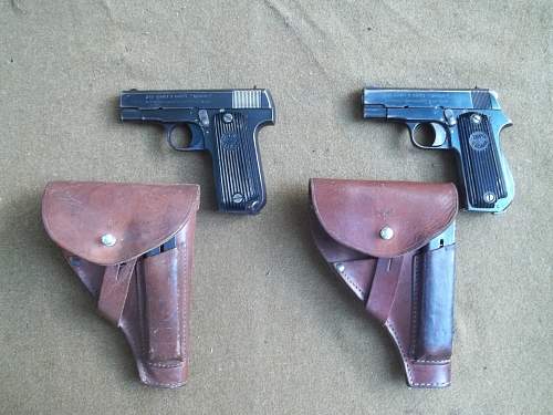 Comparison of German Unique 17 and Unique Kreigsmodell Pistols