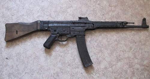 stg44