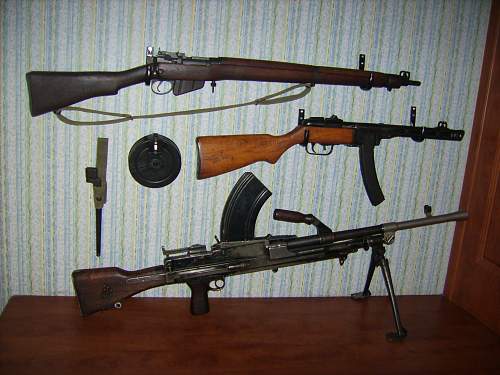 Bren Mk1 &amp; Lee Enfield No4