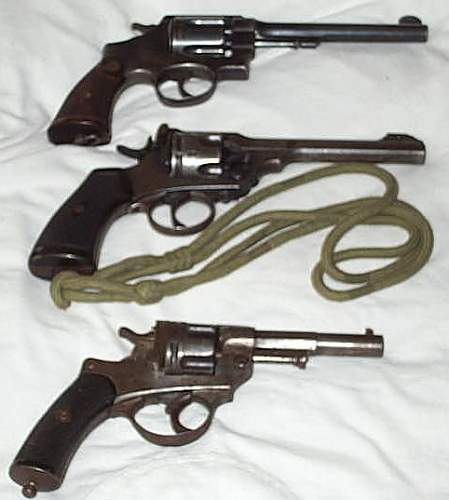 WW1 US Smith &amp; Wesson, British Webley and French Pilots Pistols