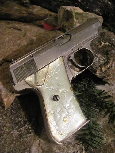 Veteran's Day Salute to Opa - The Pistol that started my collecting craze...