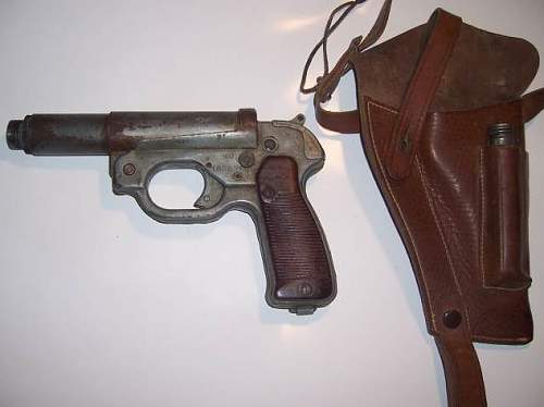 9mm LP42 Flare Gun &amp; Schalldampfer What is This?