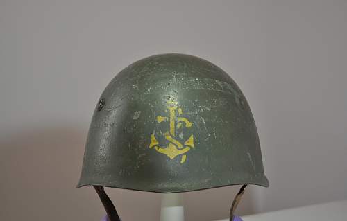 Italian Navy M33 helmet