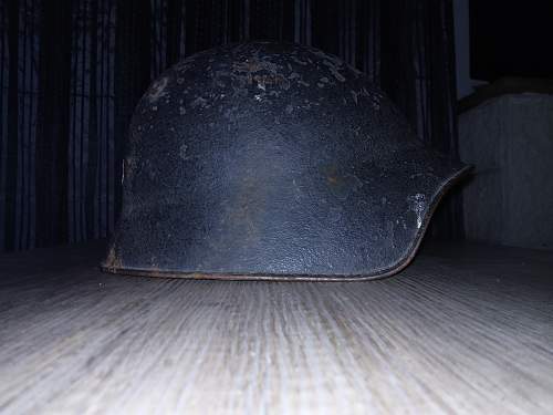 I found a helmet, but i don't know what it is, i need help please.