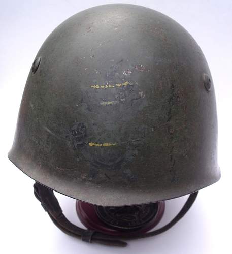 WW2 italian helmet???