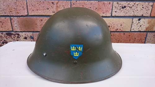 Swedish helmet, looking for further information