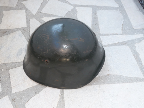 Itialian helmet..ww2???