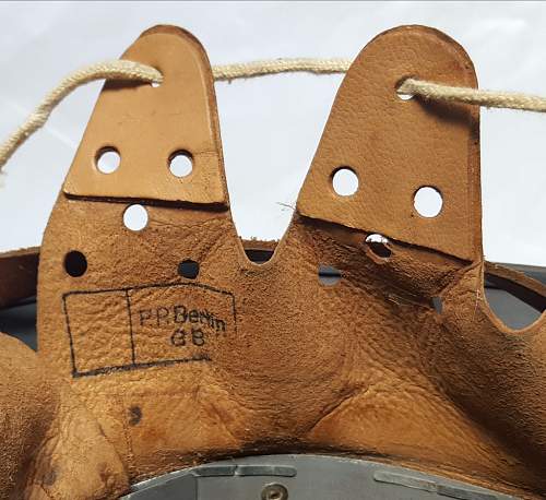 Helmet M1953 - Police of Berlin