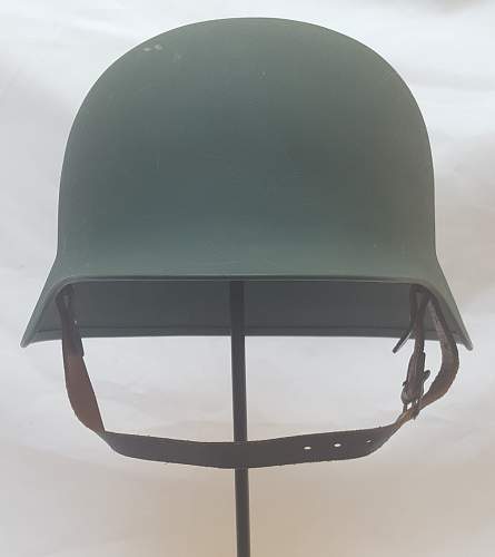 Helmets of the West-German &quot;Bundesgrenzschutz&quot; - &quot;Federal Border Guard &quot; - M 1953 - Part 4 - New production without ventilation openings