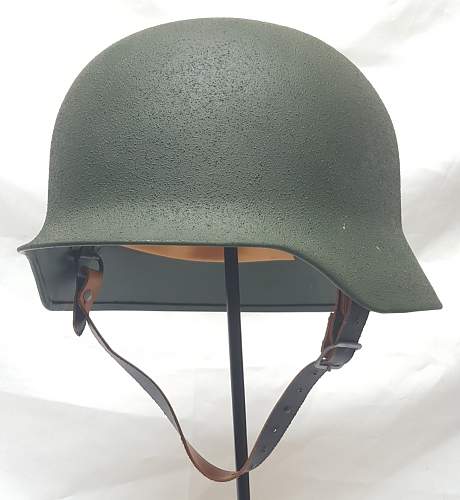 Helmets of the West-German &quot;Bundesgrenzschutz&quot; - &quot;Federal Border Guard &quot; - M 1953 - Part 4 - New production without ventilation openings
